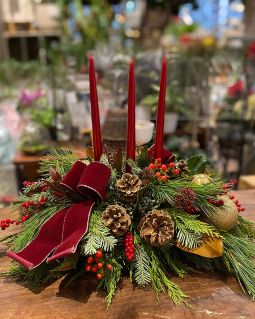 Velvet Holiday Centrepiece