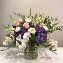 https://www.vanderfleet.com/pub/media/catalog/product/cache/6f3a78c7c534f51723b10197e7a4cab5/d/e/deep-tranquility-vanderfleet_toronto_purple_pink_white_flowers_1.jpg